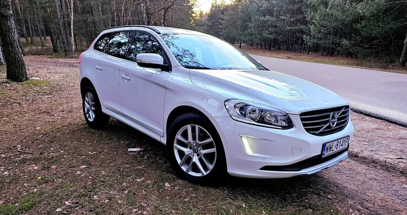 Volvo XC 60 cena 84900 przebieg: 129939, rok produkcji 2016 z Łochów małe 781